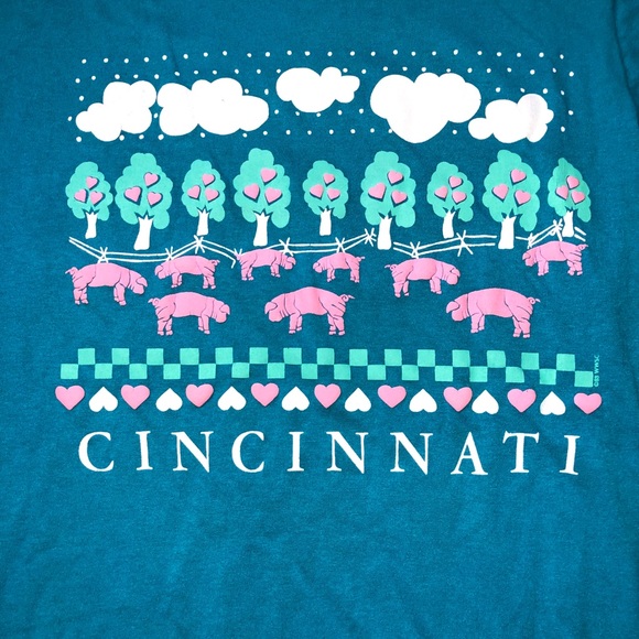 Vintage Cincinnati piggies Tee - Picture 4 of 4